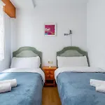Apartment Apolo Vi Inftour *