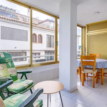 公寓 Apolo Vi Inftour 卡尔佩