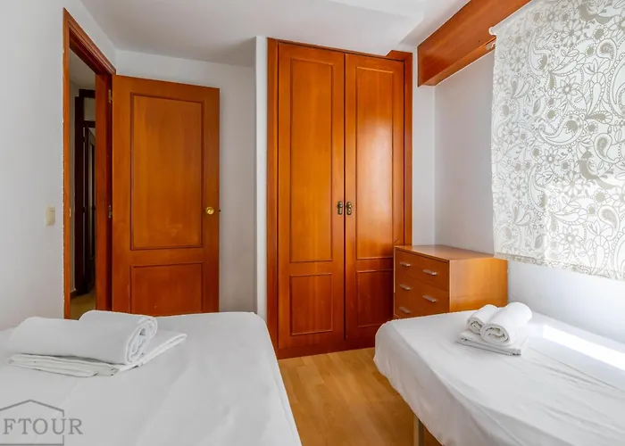 Apolo Vi Inftour * Calpe